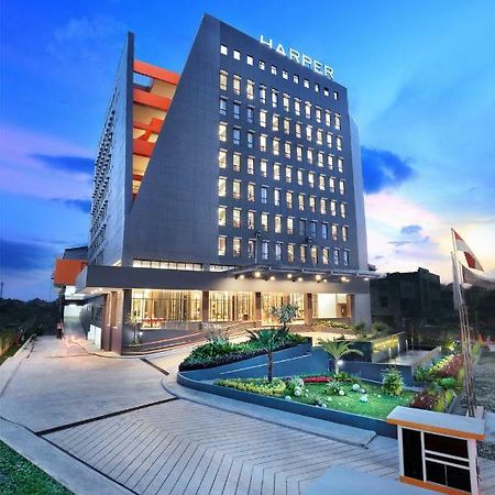 Hotel Harper Palembang By Aston Exterior foto